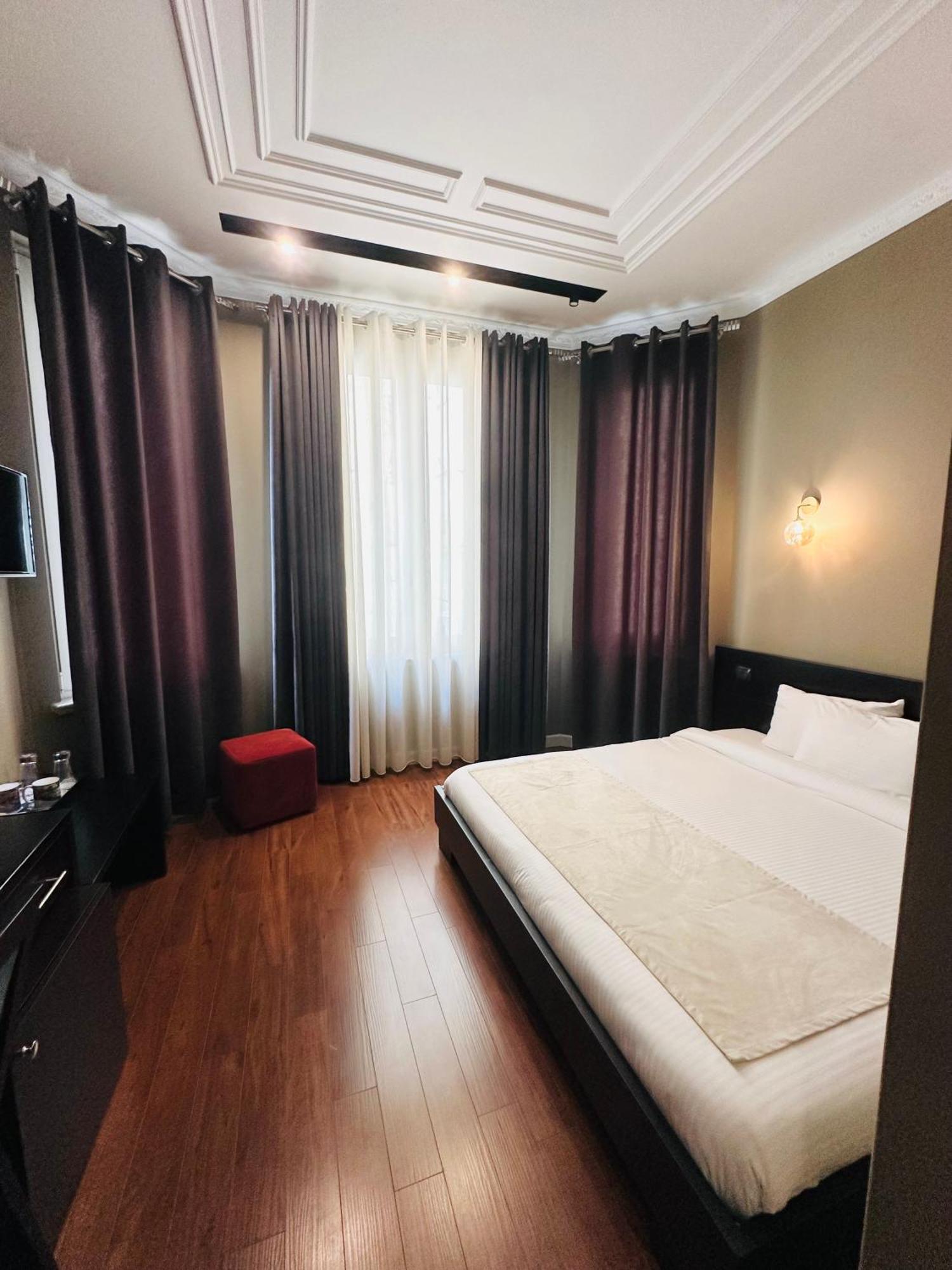 Residenza Monun Boutique Hotel Tirana Exterior foto